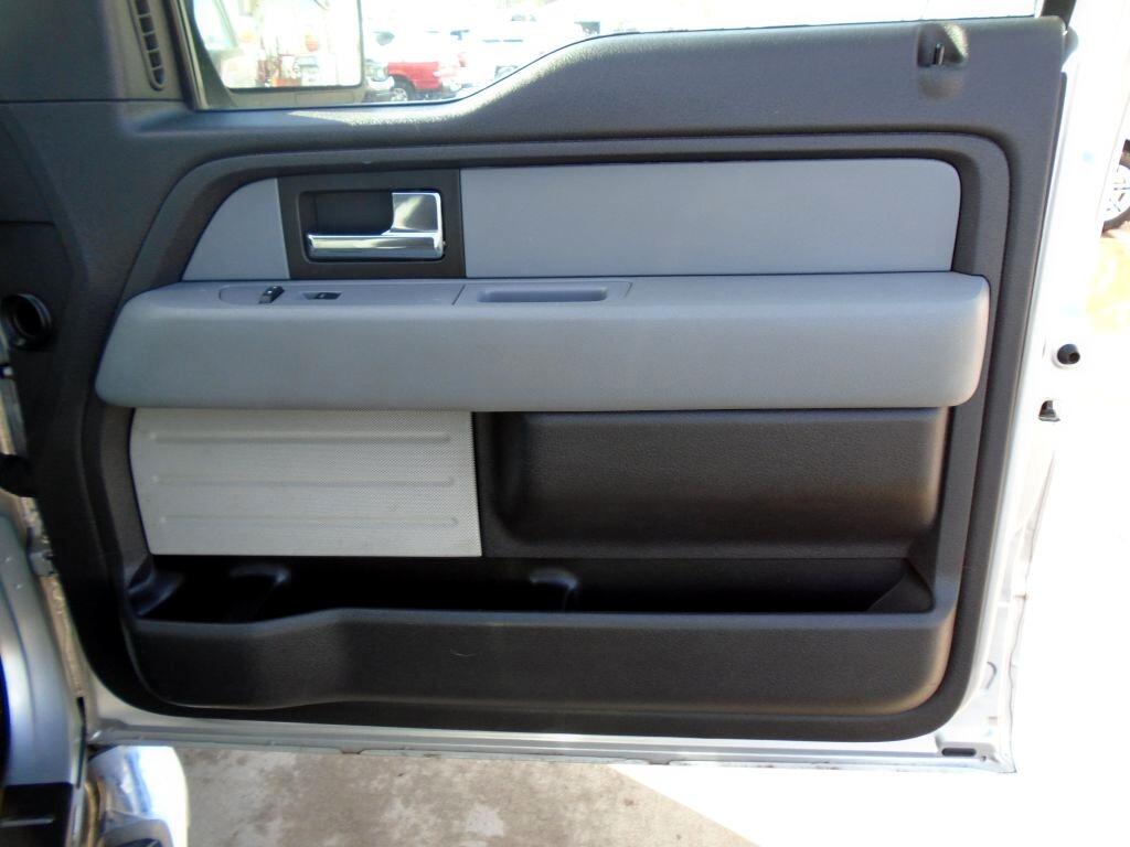Ford F-150 XL SuperCab 8-ft. Bed 4WD 2013