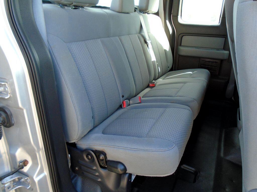 Ford F-150 XL SuperCab 8-ft. Bed 4WD 2013