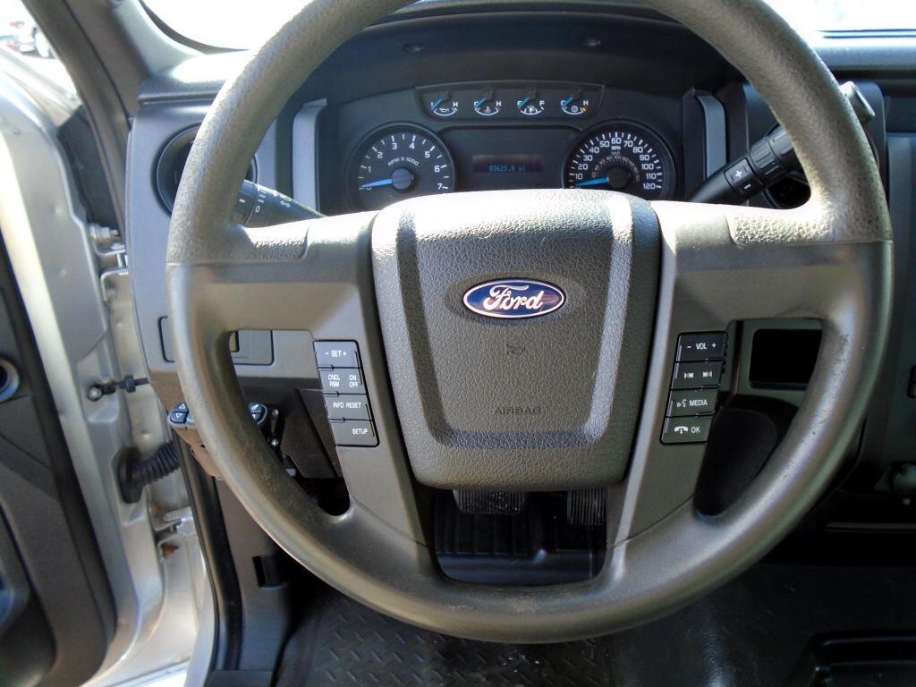 Ford F-150 XL SuperCab 8-ft. Bed 4WD 2013