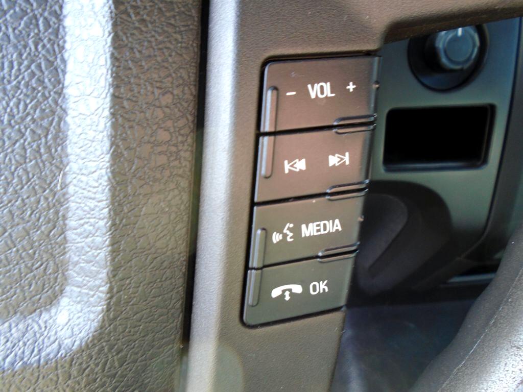 Ford F-150 XL SuperCab 8-ft. Bed 4WD 2013
