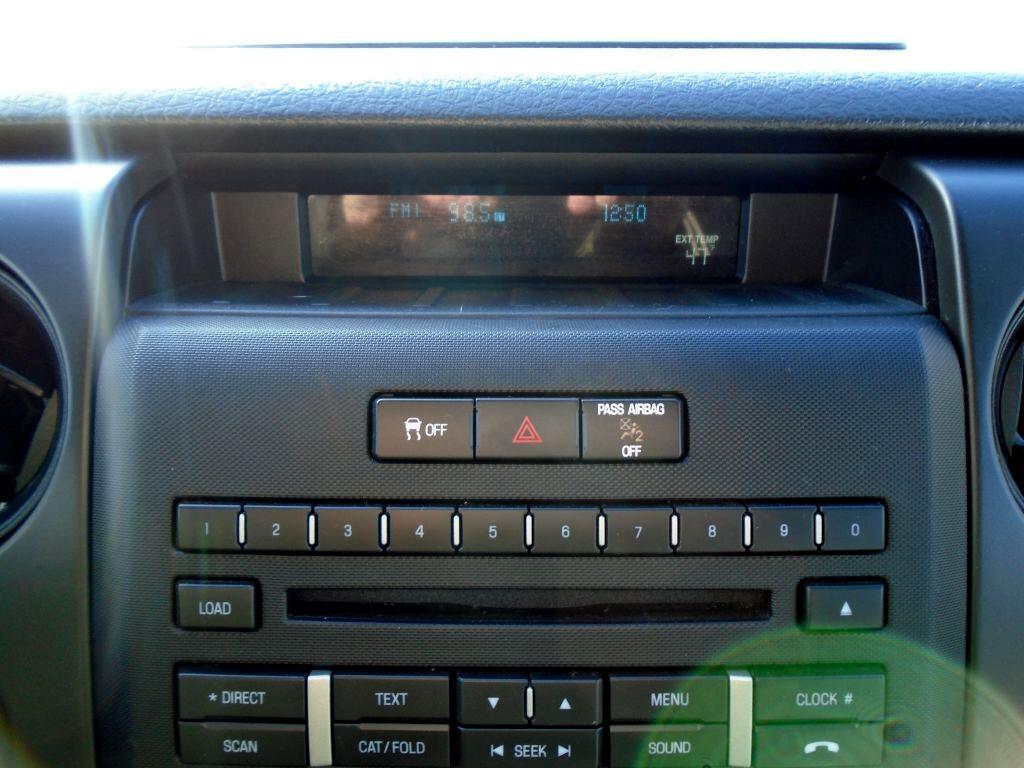 Ford F-150 XL SuperCab 8-ft. Bed 4WD 2013
