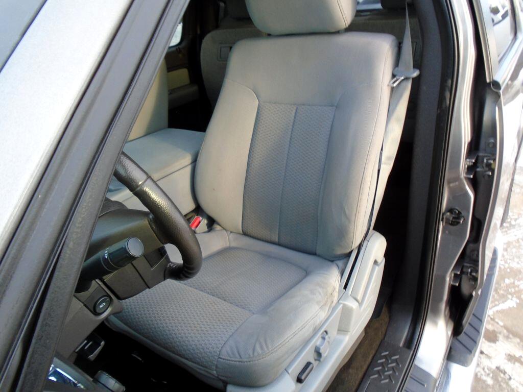 Ford F-150 XL SuperCrew 5.5-ft. Bed 4WD 2013