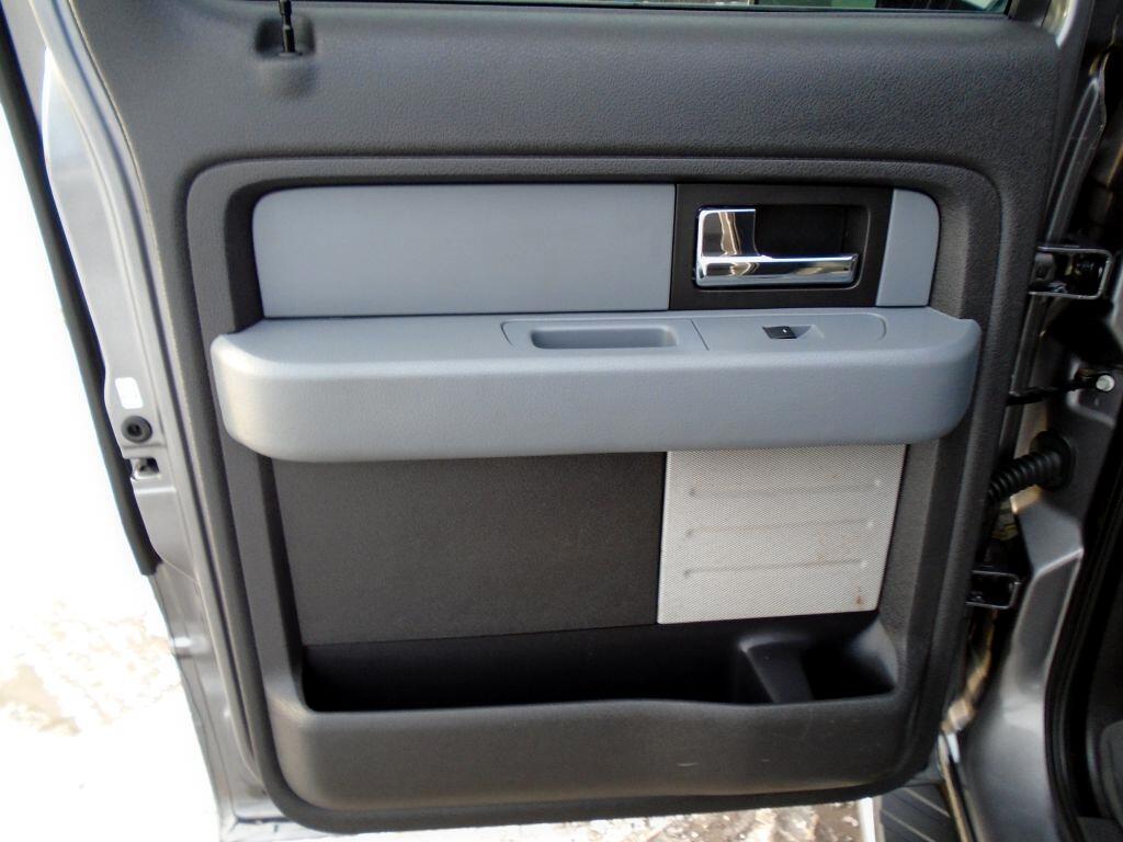 Ford F-150 XL SuperCrew 5.5-ft. Bed 4WD 2013