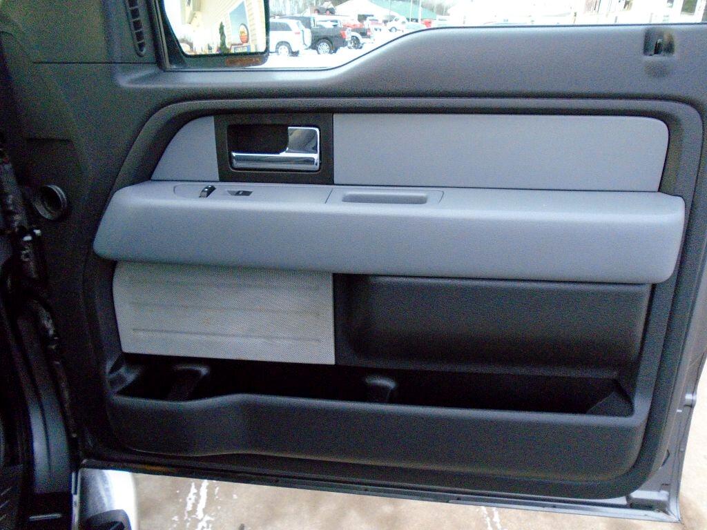 Ford F-150 XL SuperCrew 5.5-ft. Bed 4WD 2013