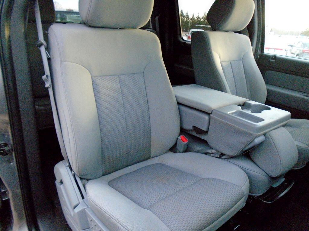 Ford F-150 XL SuperCrew 5.5-ft. Bed 4WD 2013