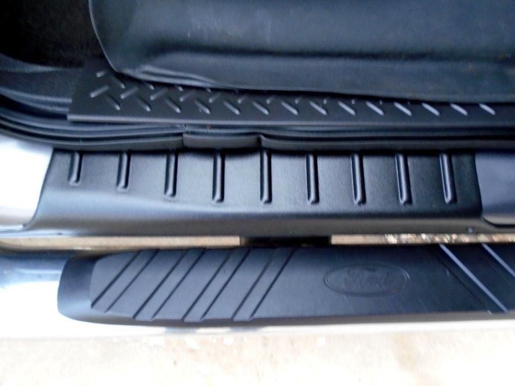 Ford F-150 XL SuperCrew 5.5-ft. Bed 4WD 2013