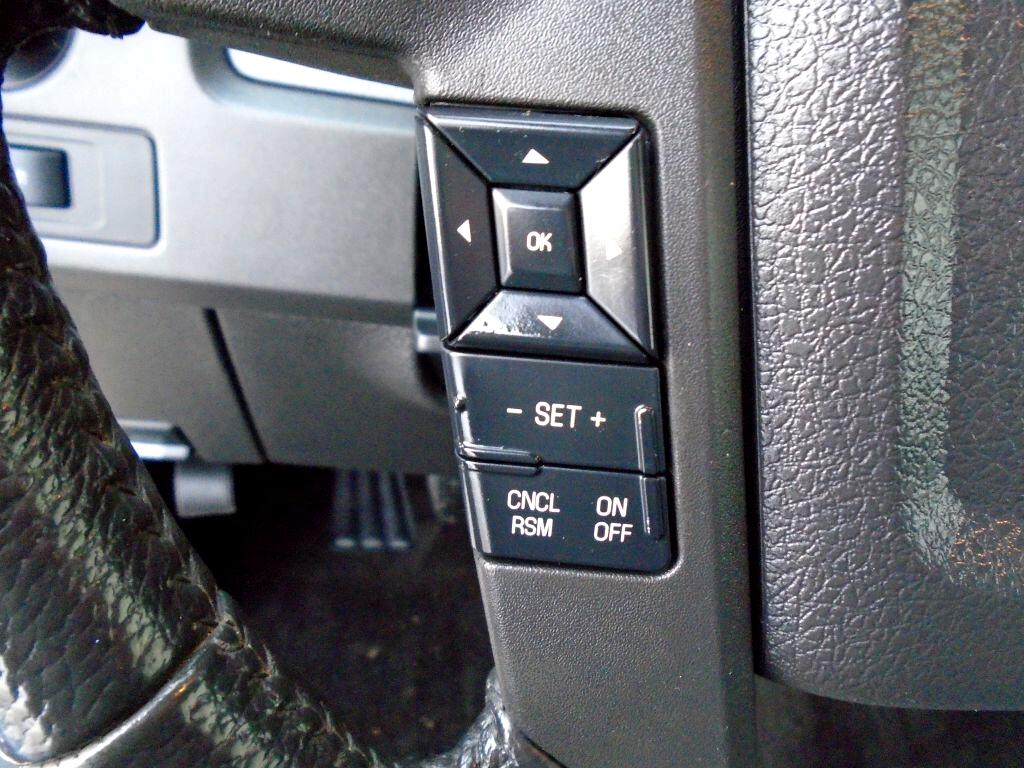 Ford F-150 XL SuperCrew 5.5-ft. Bed 4WD 2013