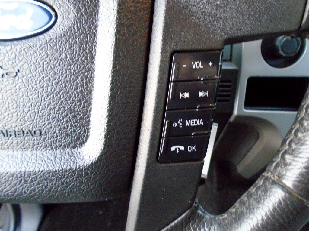Ford F-150 XL SuperCrew 5.5-ft. Bed 4WD 2013