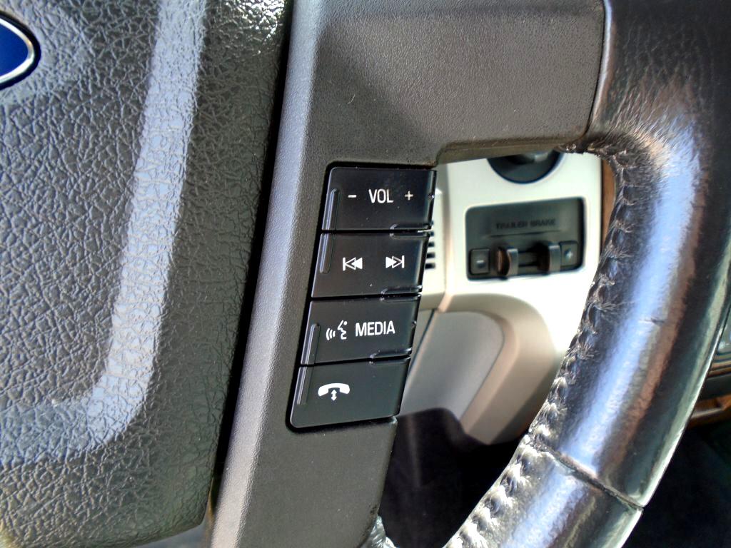 Ford F-150 XL SuperCrew 5.5-ft. Bed 4WD 2013