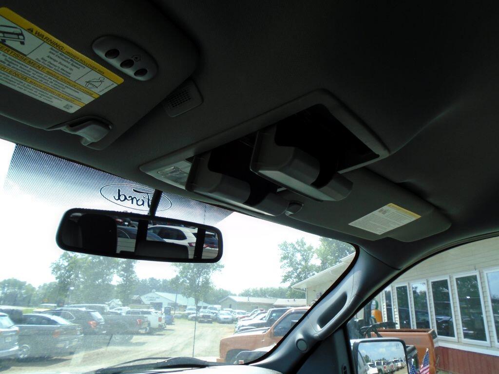Ford F-150 XL SuperCrew 5.5-ft. Bed 4WD 2013