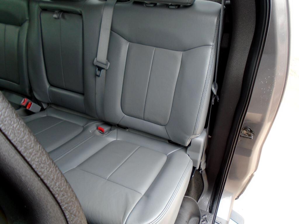 Ford F-150 XL SuperCrew 5.5-ft. Bed 4WD 2013