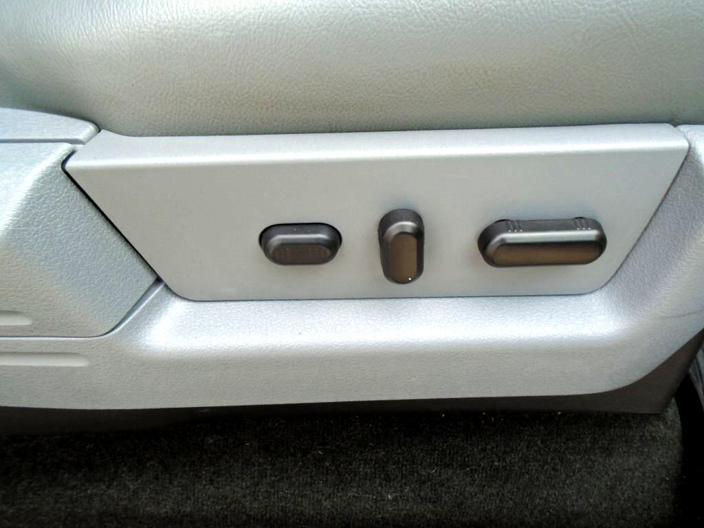 Ford F-150 XL SuperCrew 5.5-ft. Bed 4WD 2013