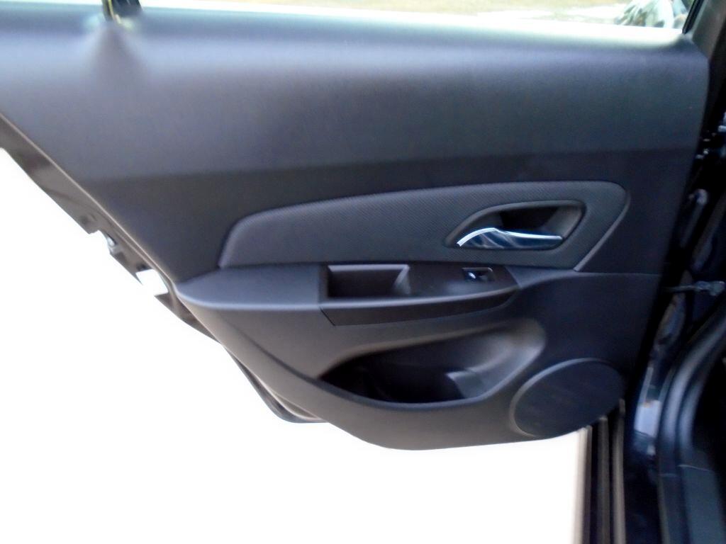 Chevrolet Cruze 2LT Auto 2015