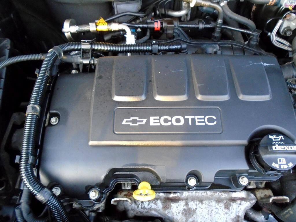 Chevrolet Cruze 2LT Auto 2015