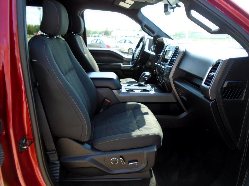 Ford F-150 XL SuperCrew 5.5-ft. Bed 4WD 2016
