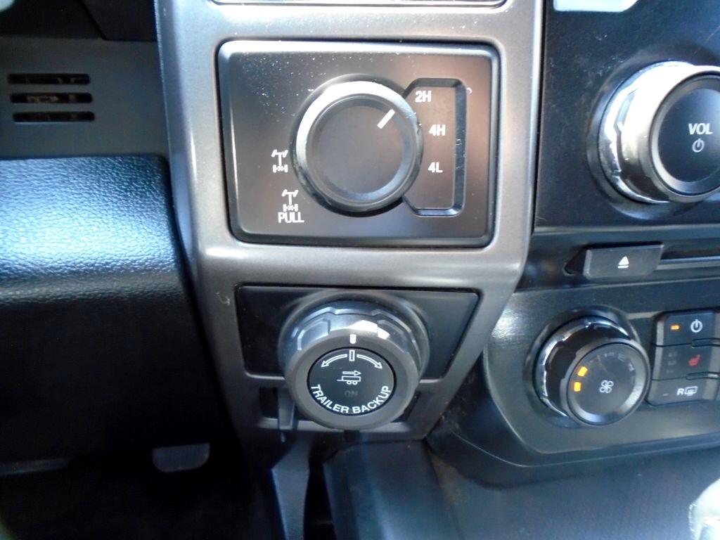 Ford F-150 XL SuperCrew 5.5-ft. Bed 4WD 2016