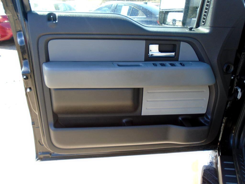 Ford F-150 XL SuperCab 8-ft. Bed 4WD 2013