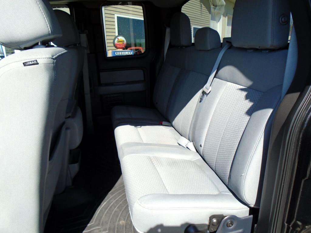 Ford F-150 XL SuperCab 8-ft. Bed 4WD 2013