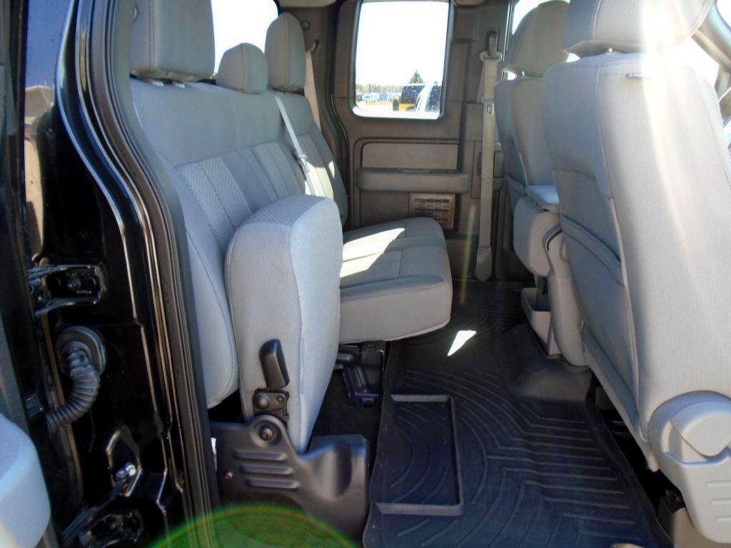 Ford F-150 XL SuperCab 8-ft. Bed 4WD 2013