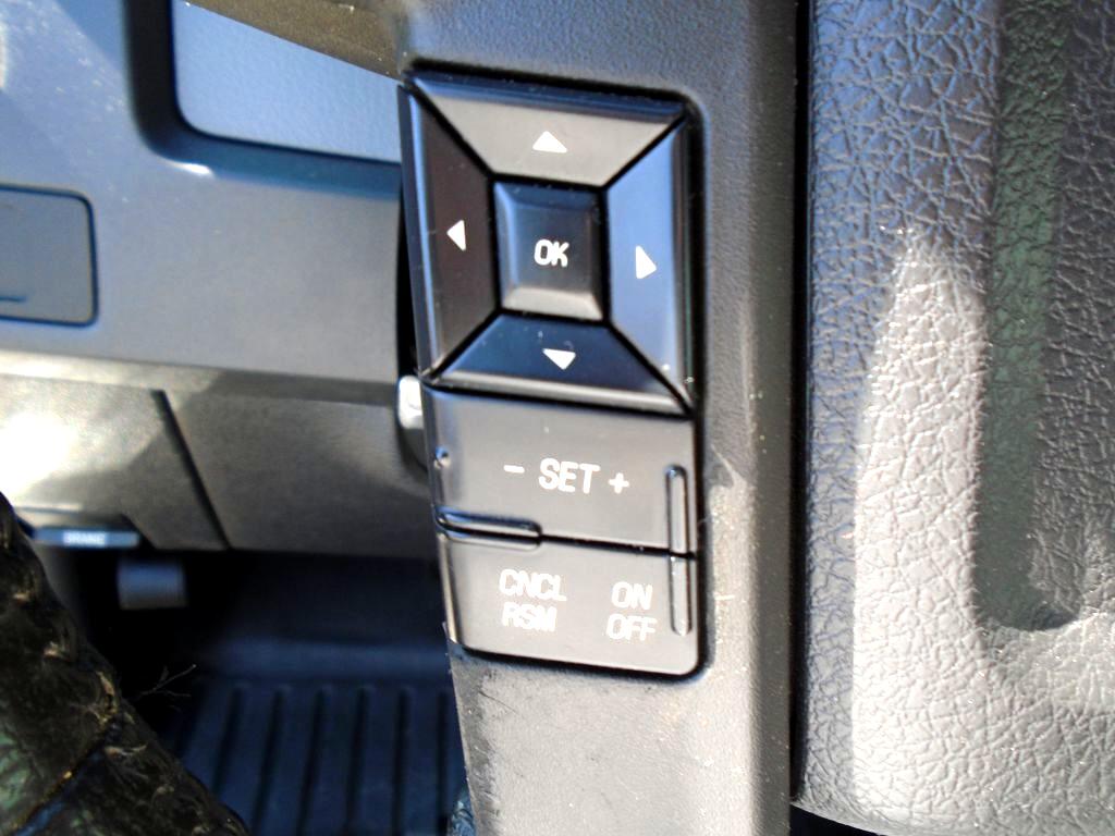 Ford F-150 XL SuperCab 8-ft. Bed 4WD 2013