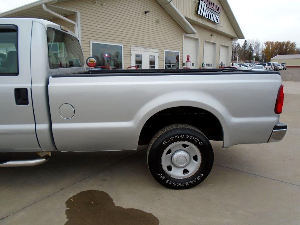 Ford F-250 SD XL Crew Cab 4WD 2008
