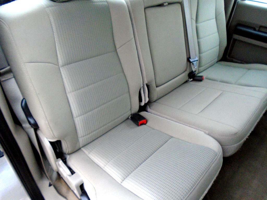 Ford F-250 SD XL Crew Cab 4WD 2008