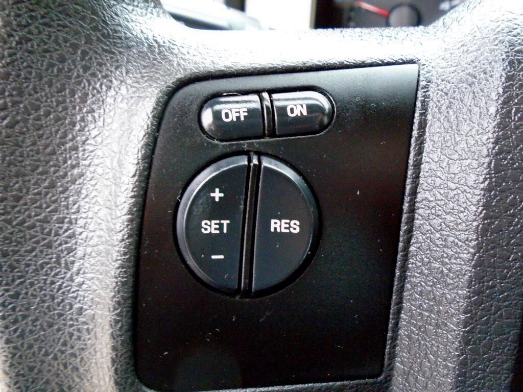 Ford F-250 SD XL Crew Cab 4WD 2008