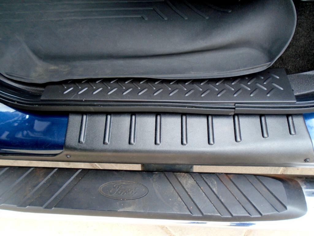 Ford F-150 XL SuperCrew 5.5-ft. Bed 4WD 2013