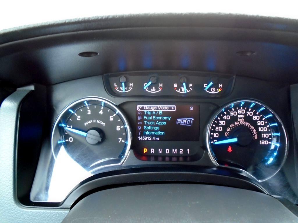 Ford F-150 XL SuperCrew 5.5-ft. Bed 4WD 2013