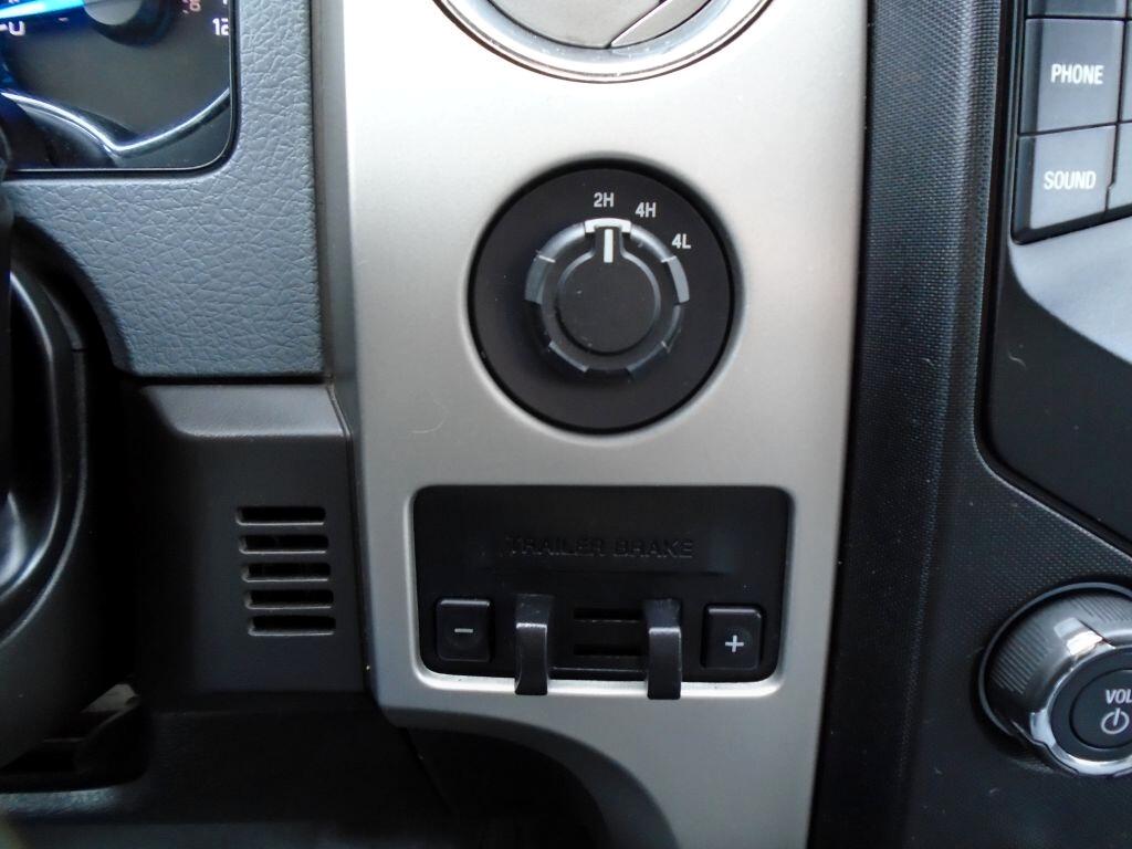 Ford F-150 XL SuperCrew 5.5-ft. Bed 4WD 2013