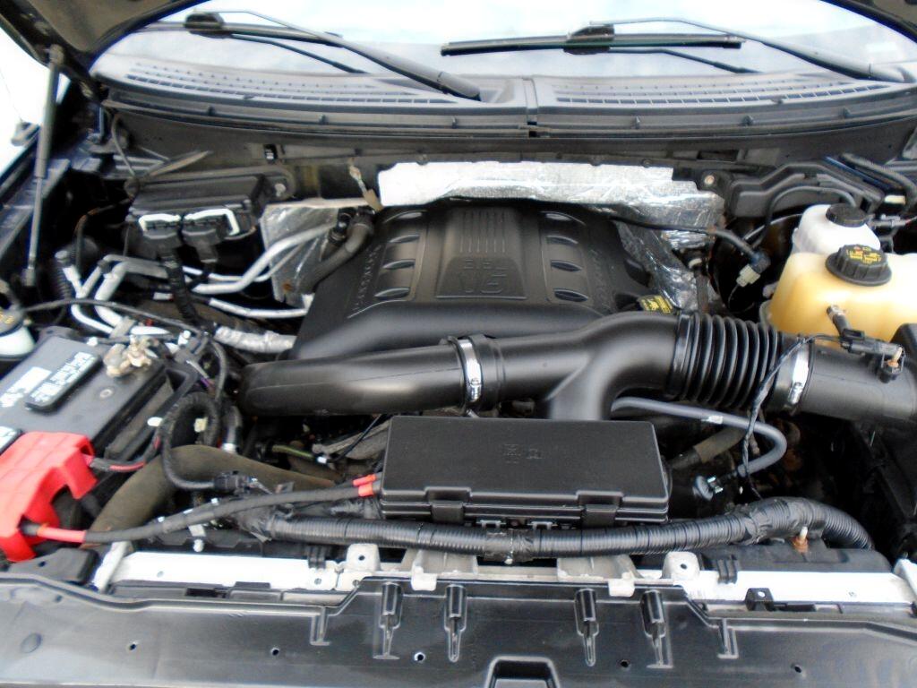 Ford F-150 XL SuperCrew 5.5-ft. Bed 4WD 2013