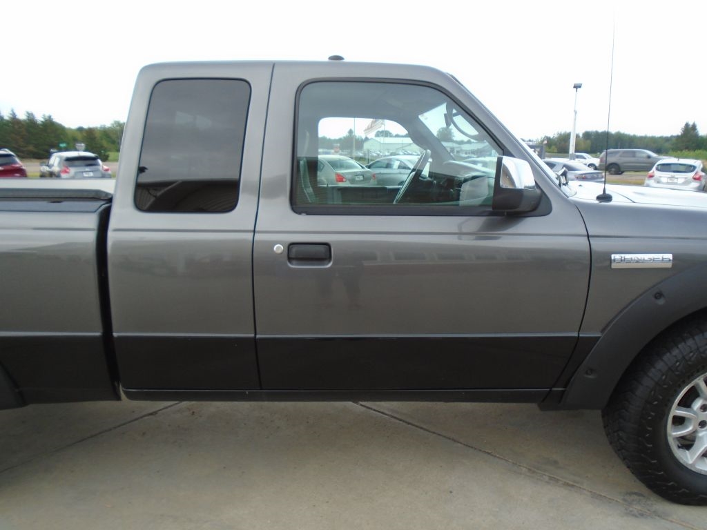 Ford Ranger XLT SuperCab 4-Door 4WD 2009