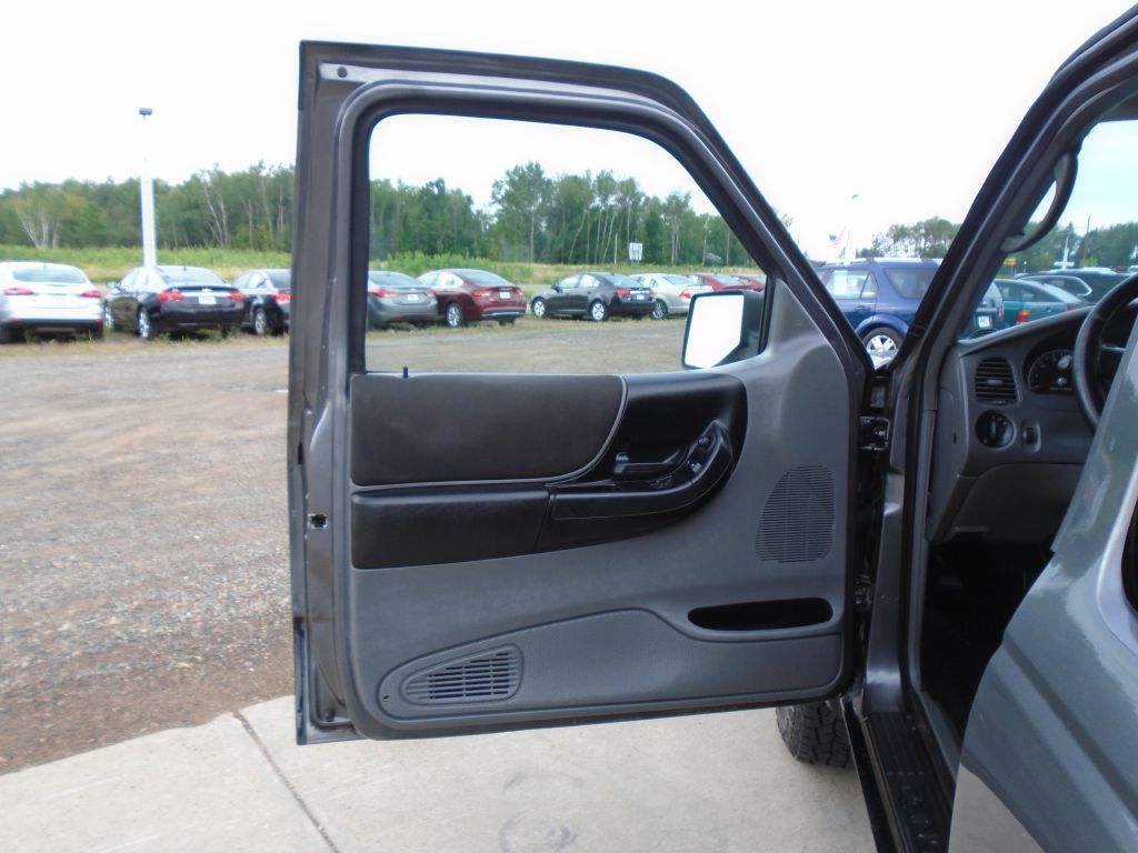 Ford Ranger XLT SuperCab 4-Door 4WD 2009