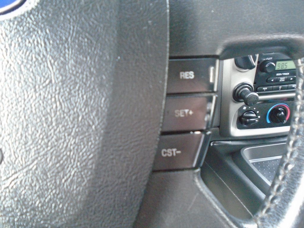 Ford Ranger XLT SuperCab 4-Door 4WD 2009