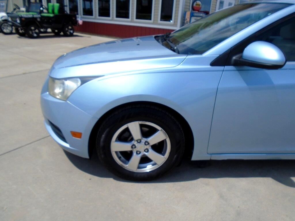Chevrolet Cruze 2LT 2011