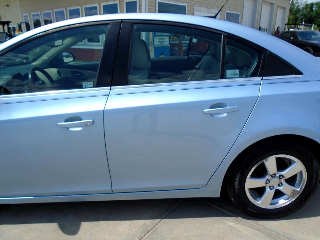 Chevrolet Cruze 2LT 2011