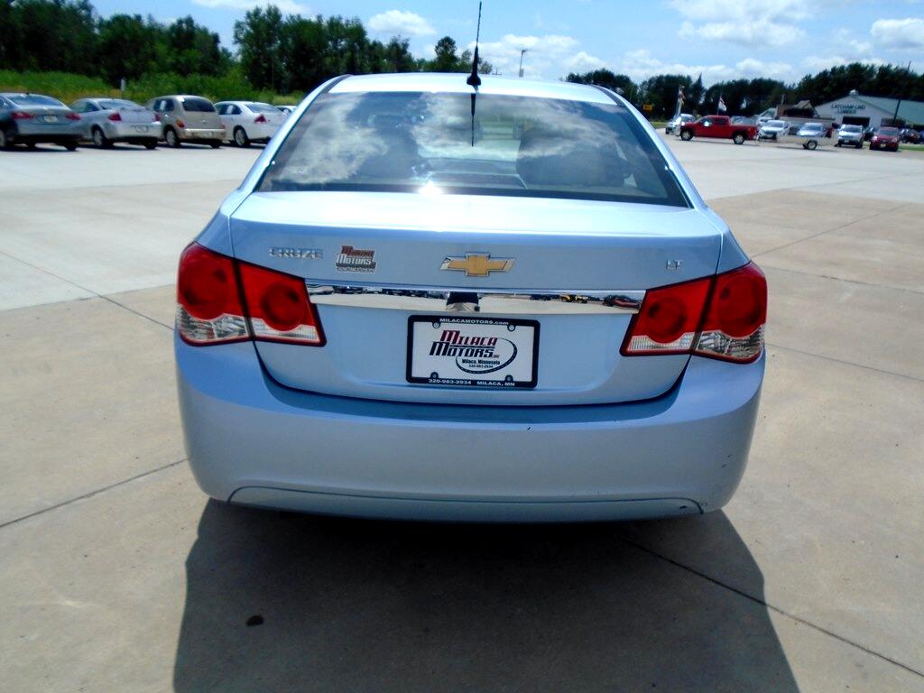 Chevrolet Cruze 2LT 2011