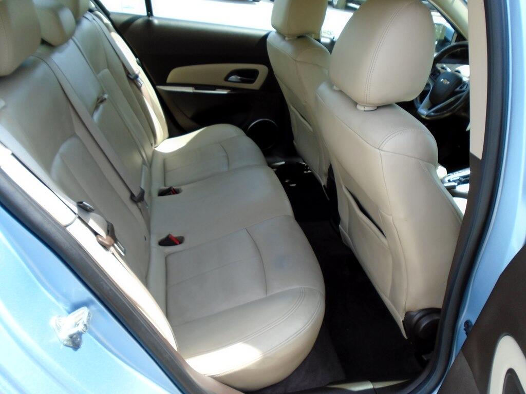 Chevrolet Cruze 2LT 2011