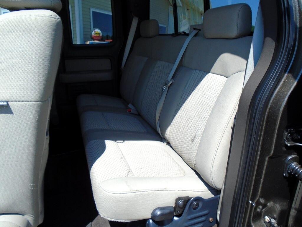 Ford F-150 XL SuperCab 6.5-ft. Bed 4WD 2009