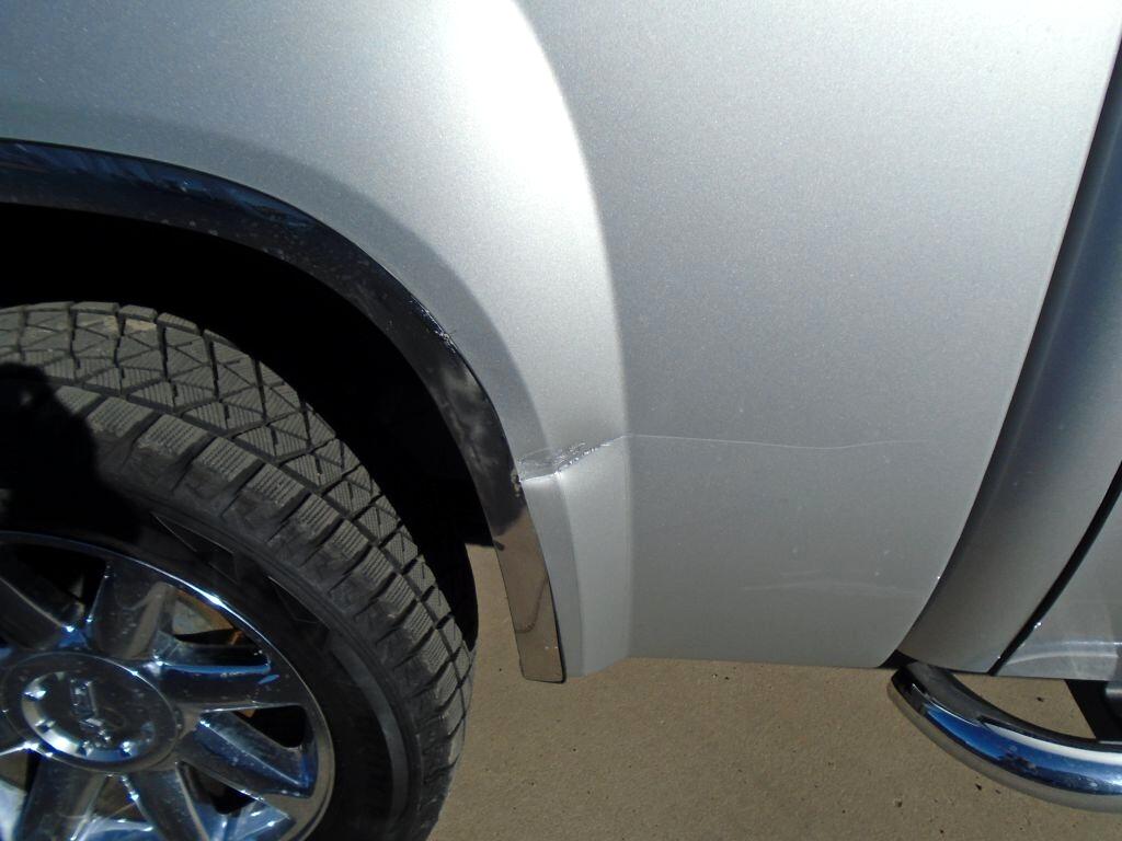 GMC Sierra 1500 SLE Crew Cab 4WD 2011