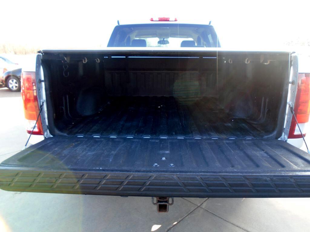 GMC Sierra 1500 SLE Crew Cab 4WD 2011