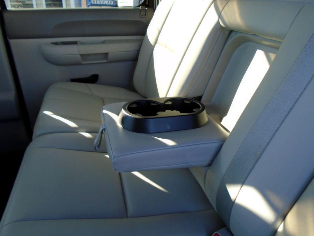GMC Sierra 1500 SLE Crew Cab 4WD 2011