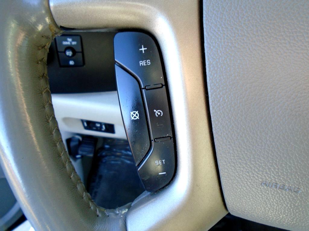 GMC Sierra 1500 SLE Crew Cab 4WD 2011