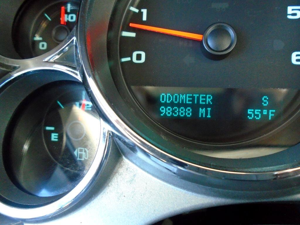 GMC Sierra 1500 SLE Crew Cab 4WD 2011