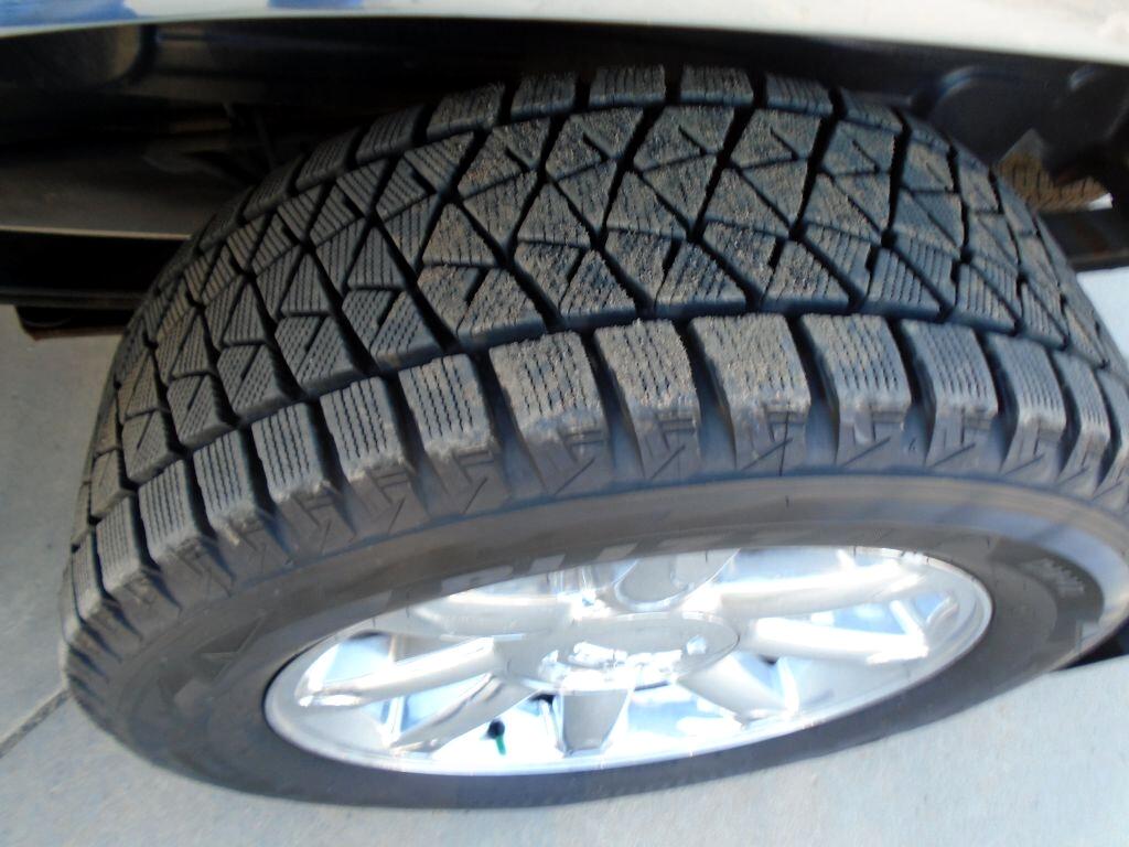 GMC Sierra 1500 SLE Crew Cab 4WD 2011