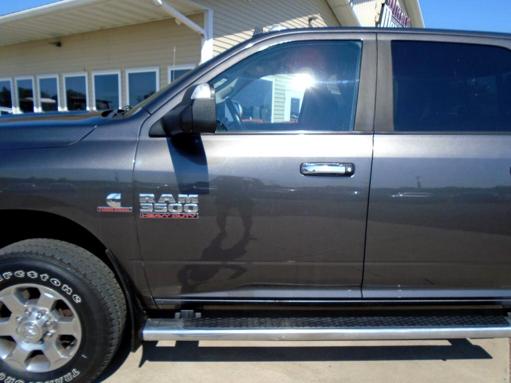 RAM 3500 SLT Crew Cab SWB 4WD 2018
