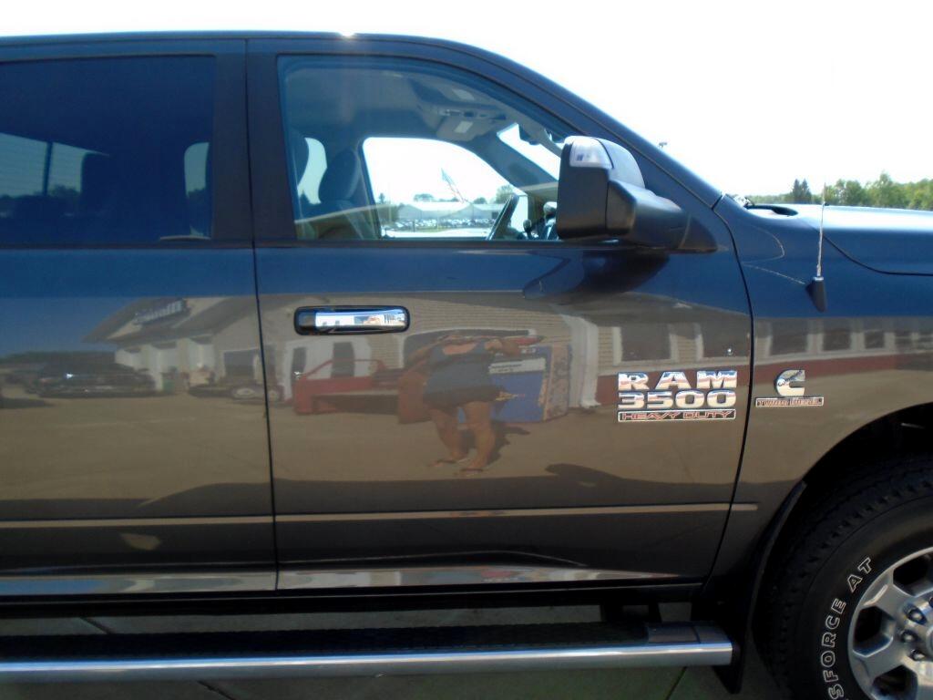 RAM 3500 SLT Crew Cab SWB 4WD 2018