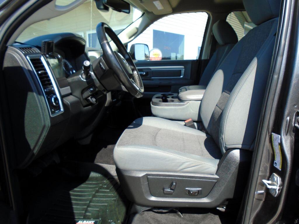 RAM 3500 SLT Crew Cab SWB 4WD 2018
