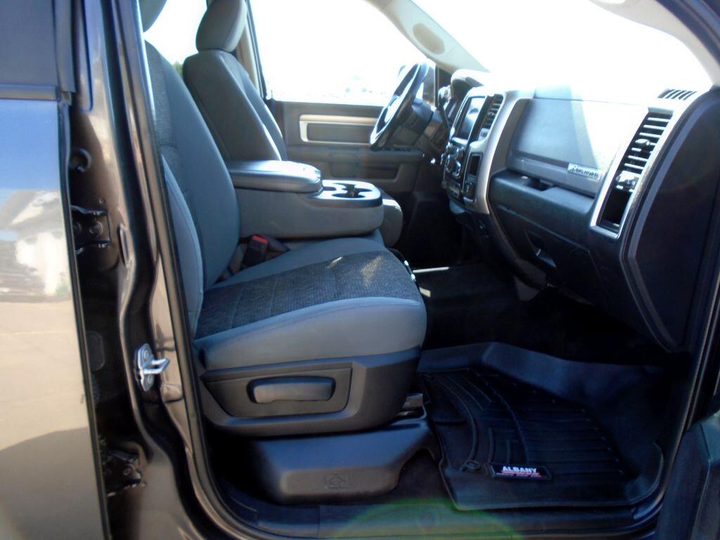 RAM 3500 SLT Crew Cab SWB 4WD 2018