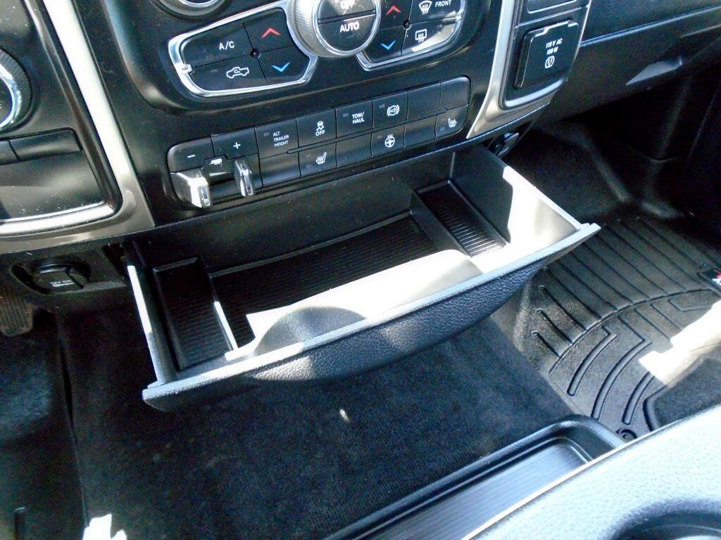 RAM 3500 SLT Crew Cab SWB 4WD 2018